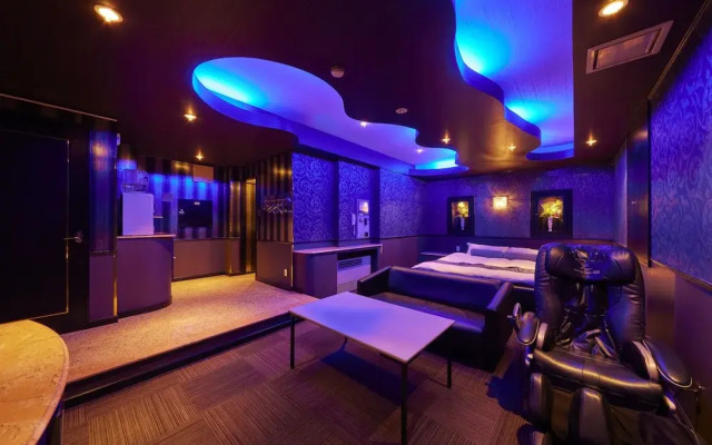 Nagano Coco Club - Adults Only