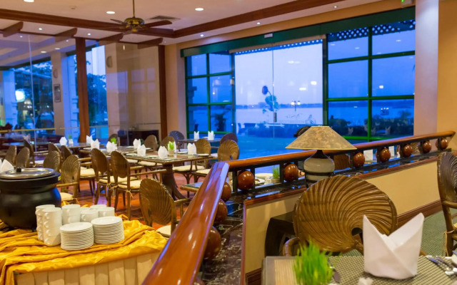 Himawari Hotel Apartments