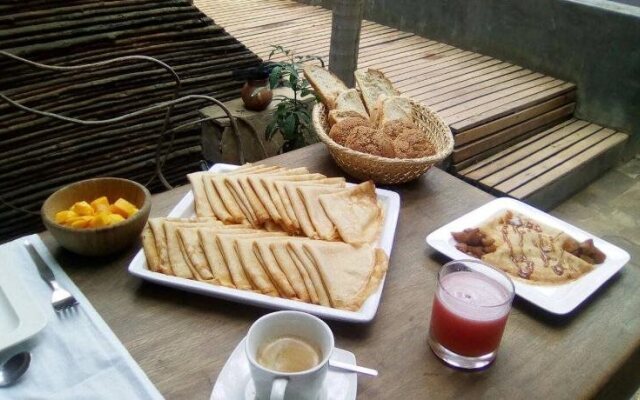 Eco Lodge