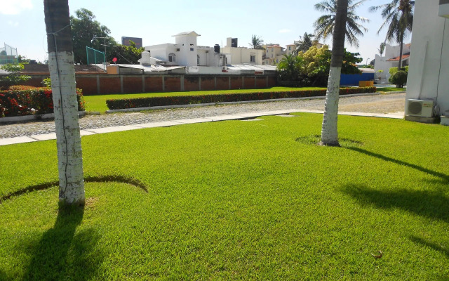 Suites Las Palmas Hotel & Villas