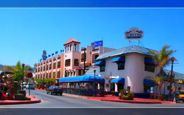 Americas Best Value Inn - Posada El Rey Sol