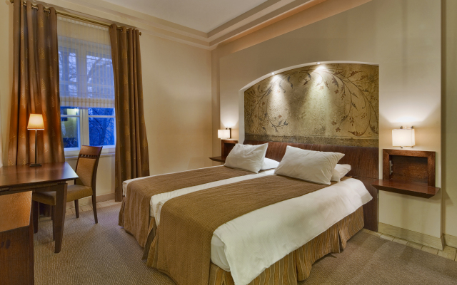 Mamaison Le Regina Boutique Hotel