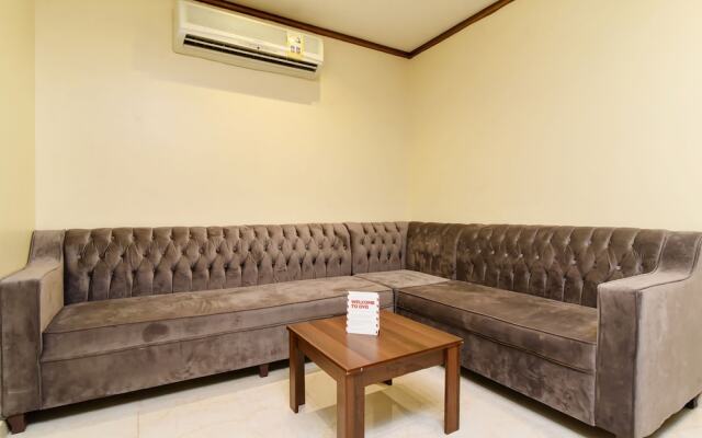 OYO 381 Afg Aldurrah 1