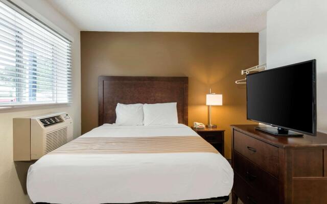 Suburban Studios Lakeland North I-4