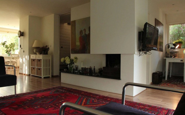 Atmospheric, Well-Kept Country House Located Near Bergen Aan Zee