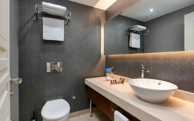 Miracle Istanbul Asia Airport Hotel & Spa