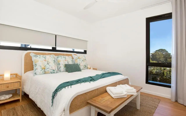 Banksia I Absolute Beachfront