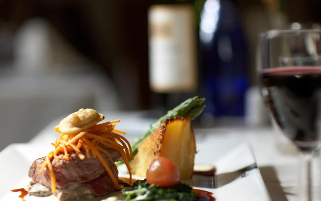 Metropole Hotel and Spa