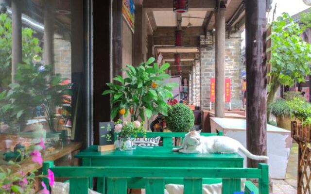 Simu Shiguang Guesthouse