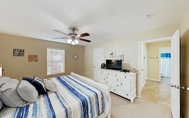 103vivie 3 Bedroom Home