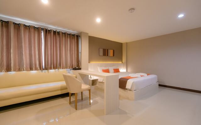 De Hug Hotel & Residence