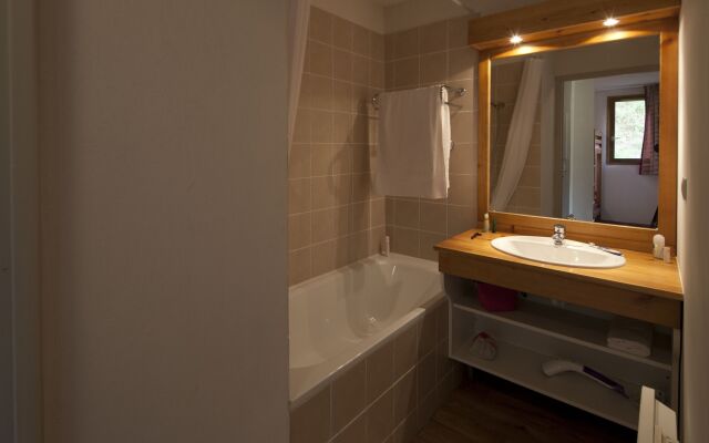 Le Hameau Des Aiguilles