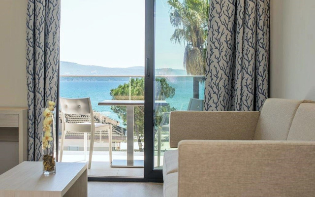 Palmon Bay Hotel & Spa