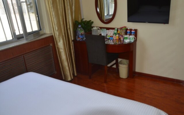 GreenTree Inn WeiFang QingZhou Middle HaiDai Road Electric Power Shell Hotel