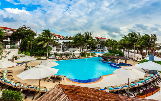 Desire Riviera Maya Pearl Resort, Couples Only - Adults Only All Inclusive