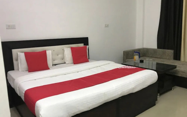 Hotel Akash Ganga by OYO Rooms