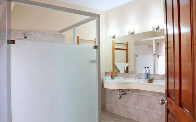Ceiba Tops Lodge