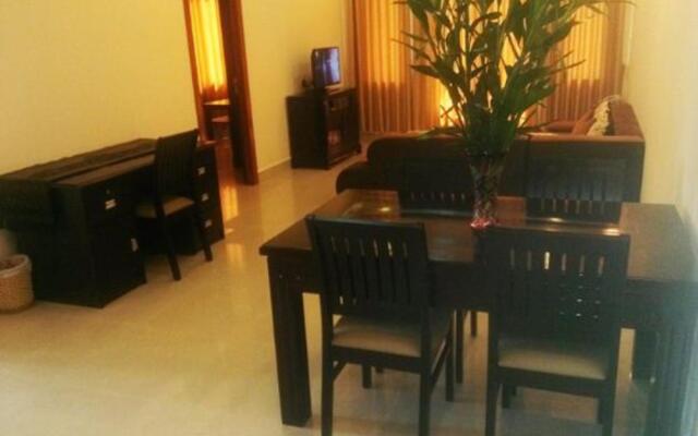 Le Grande Apartment