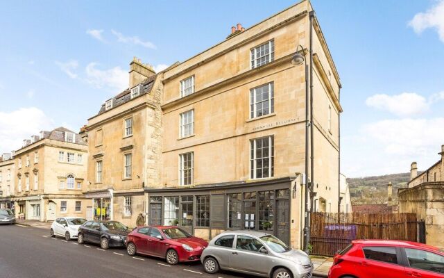 Wine Merchant House