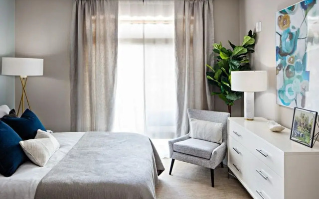 Kings Point Lux Suites