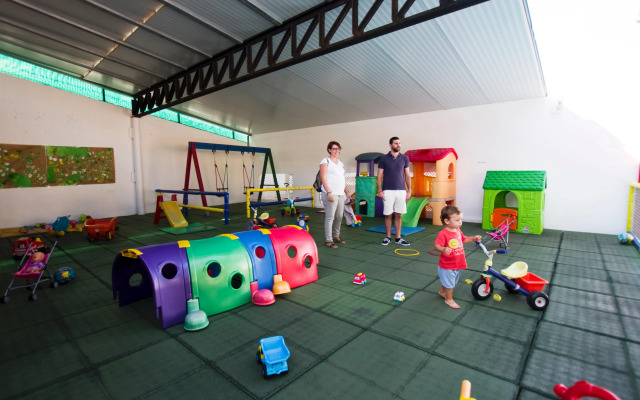 Royal Son Bou Family Club