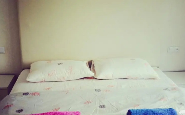 Basali's White House