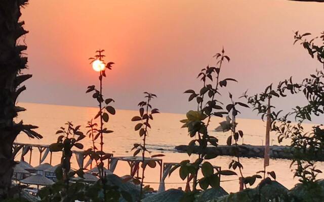 Ramira Beach Hotel