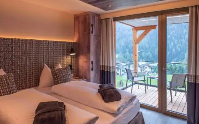 Mountain Spa Residences