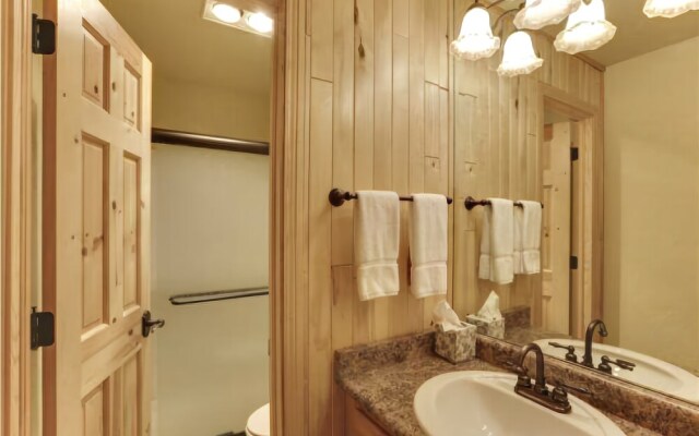 SkiWatch 103 - 2 Br Condo