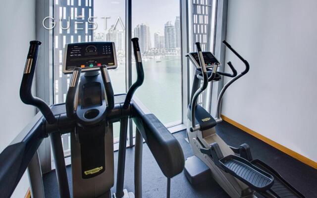 Cayan Tower, Dubai Marina