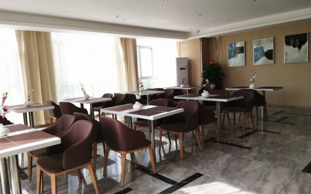 Xian Runjia Hotel