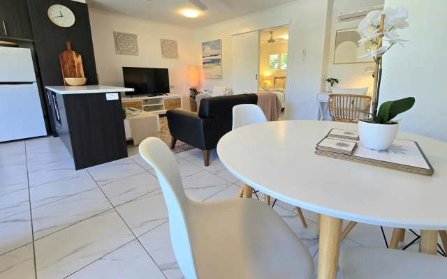 Noosa River Retreat