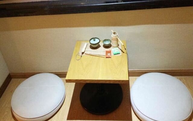 Hangzhou Days Hou Theme Hotel