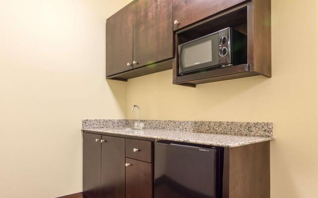 Comfort Inn & Suites Scott-West Lafayette