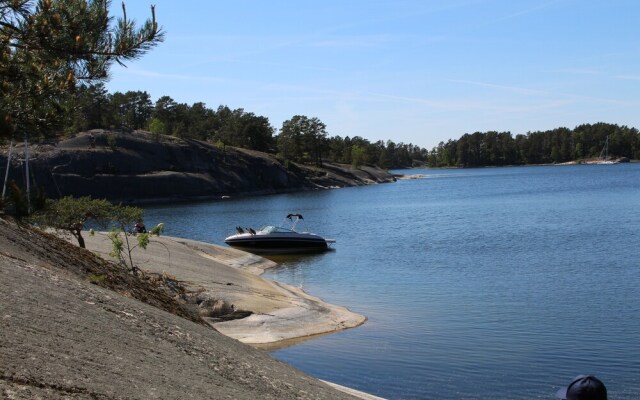 Vaxholm Harbour Bed and Experiences