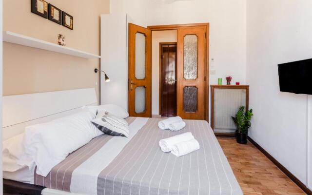 Redseven Rome Apartment
