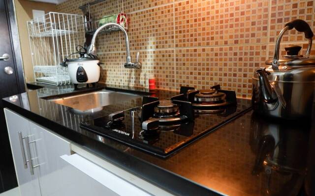 Great Location Studio Belmont Apartment near Puri Mall