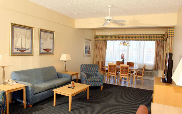 Chart House Suites and Marina