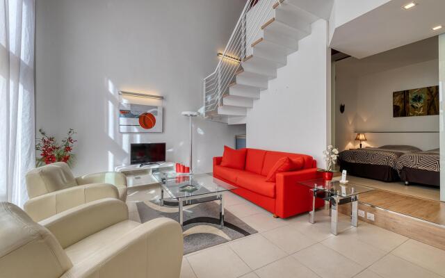 Duplex Luxury Apartment in Portomaso With Pool