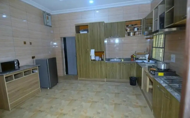 Delad Hotel and Suites