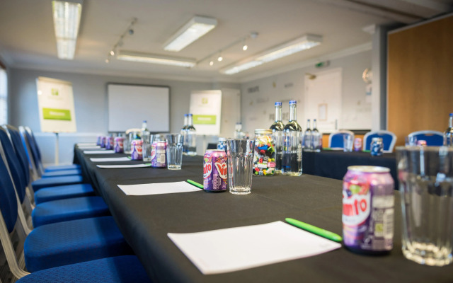Holiday Inn Manchester West by IHG