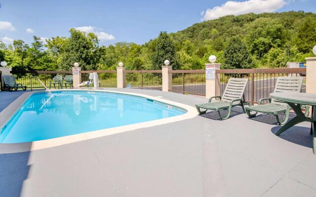 Quality Inn Russellville