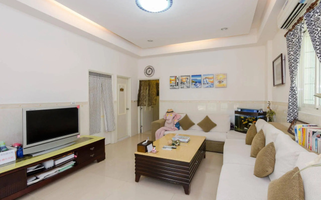 Yan Hai De Dai B&B