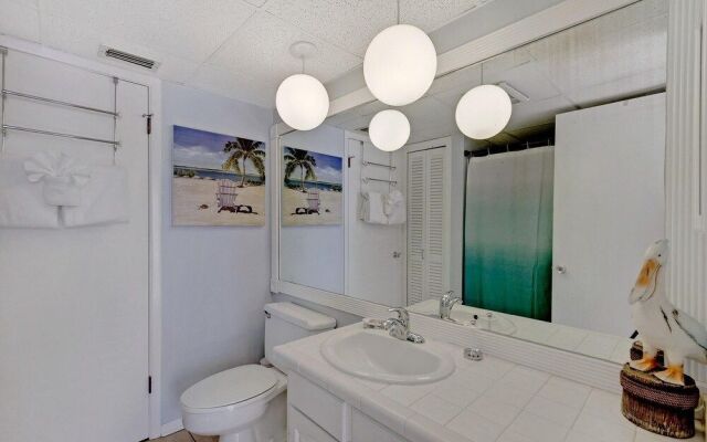 Love Me 1037 - 1 Br Condo