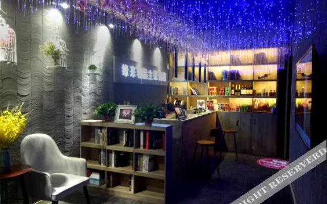 Pillow An Hotel (Hengshui College High-Speed Railway North Station)