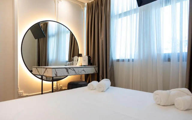 Adore Boutique Hotel