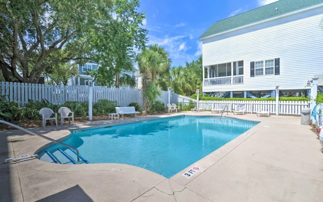 Steps to Pool & Ocean: Surfside Beach Home Base!