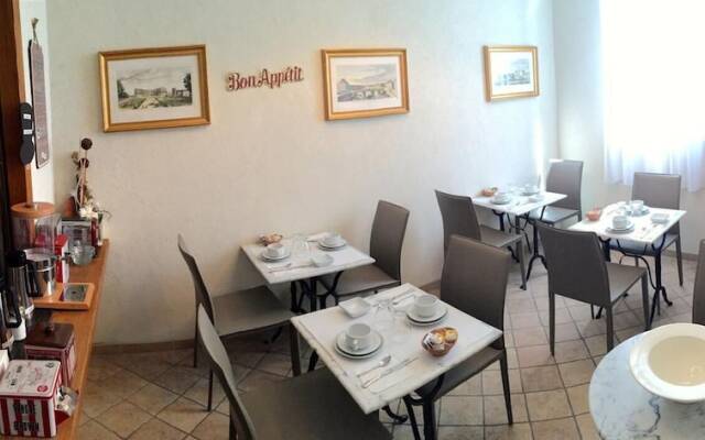 Hôtel Les Beaux Arts