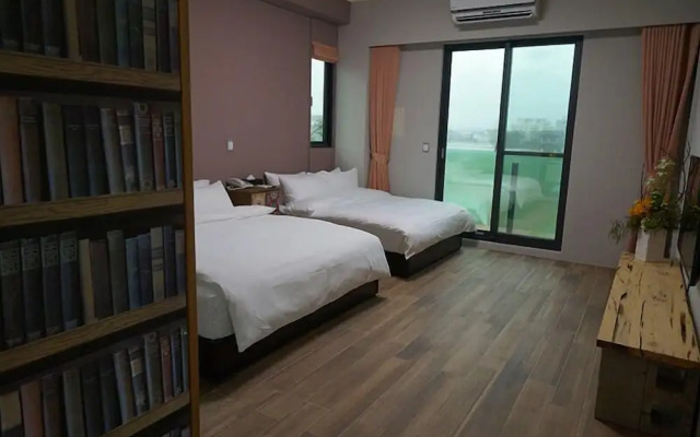 Chance Villa