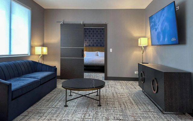 SpringHill Suites by Marriott Chicago Chinatown